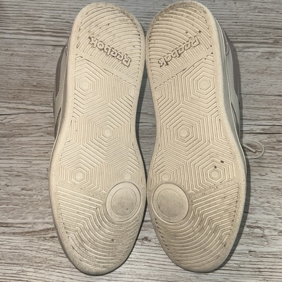 Womens Reebok Court Advance (size 8.5) - Picture 7 of 8